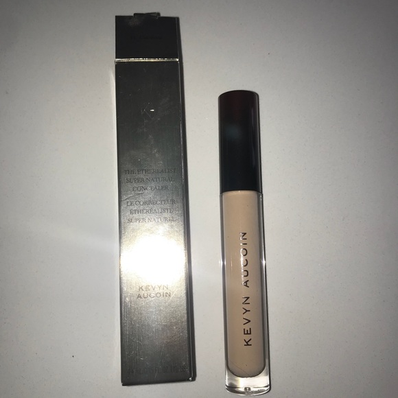 Kevyn Aucoin The Etherealist Concealer - Picture 5 of 5